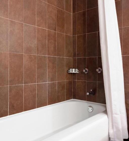 Номер Deluxe, Sheraton Charlotte