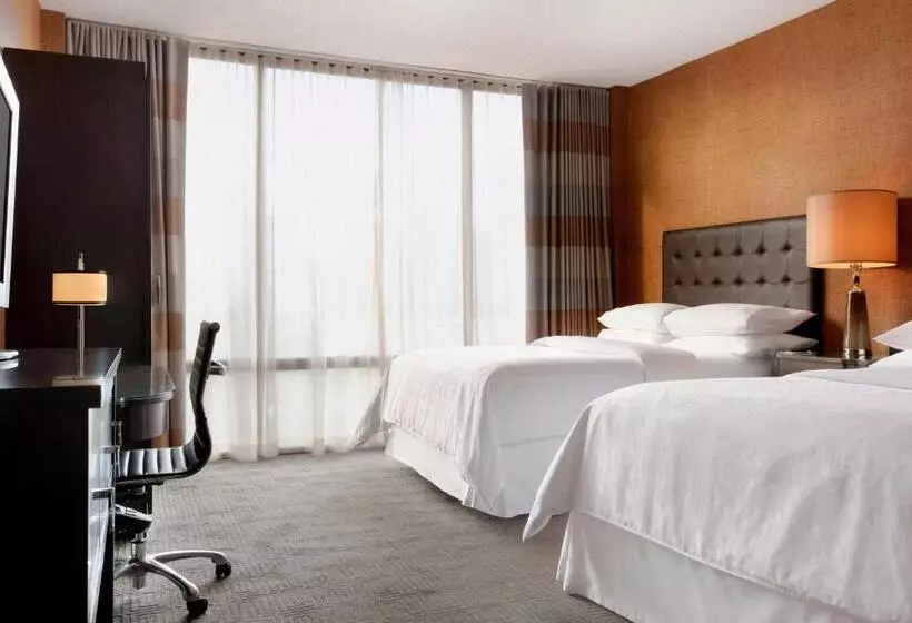 デラックスルーム, Sheraton Charlotte