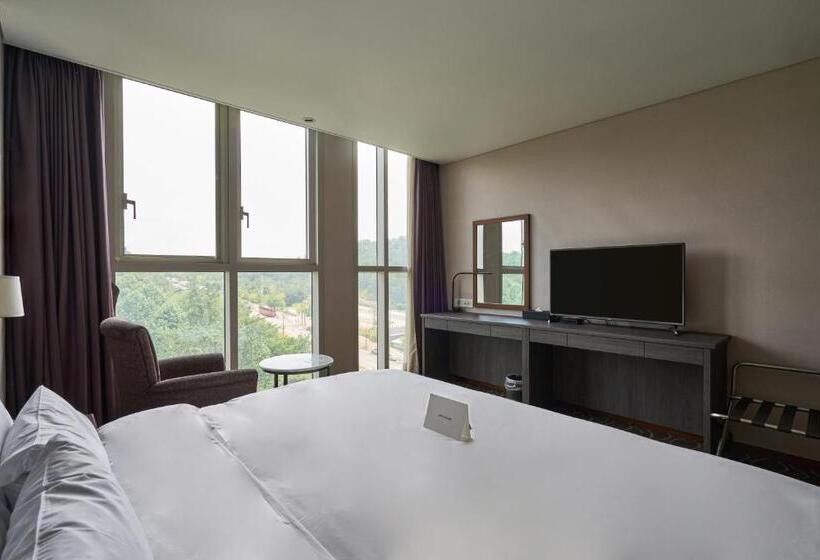 اتاق استاندارد, Square Ansan
