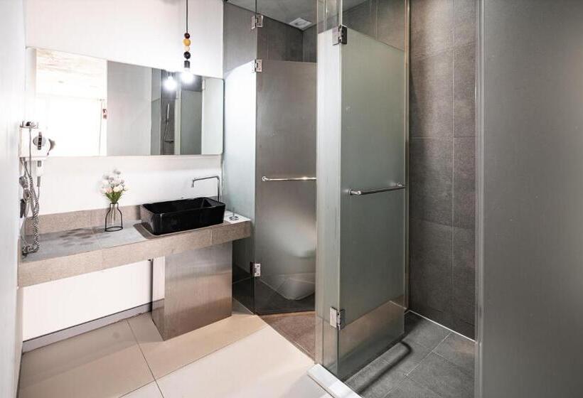 Suíte Real, The Designers Hongdae