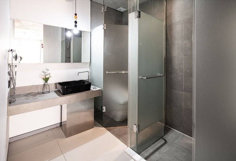 Suíte Real, The Designers Hongdae