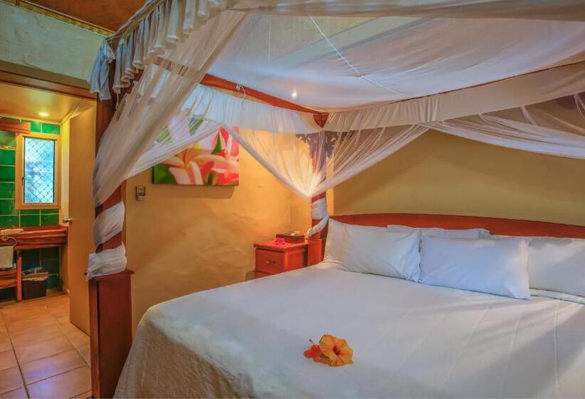 فيلا 3 غرف نوم مزودة بحمام سباحة, The Rarotongan Beach Resort & Lagoonarium