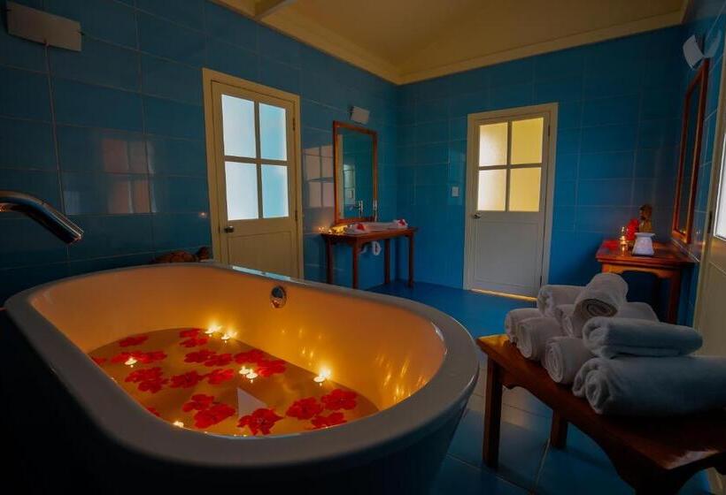 فيلا 3 غرف نوم مزودة بحمام سباحة, The Rarotongan Beach Resort & Lagoonarium