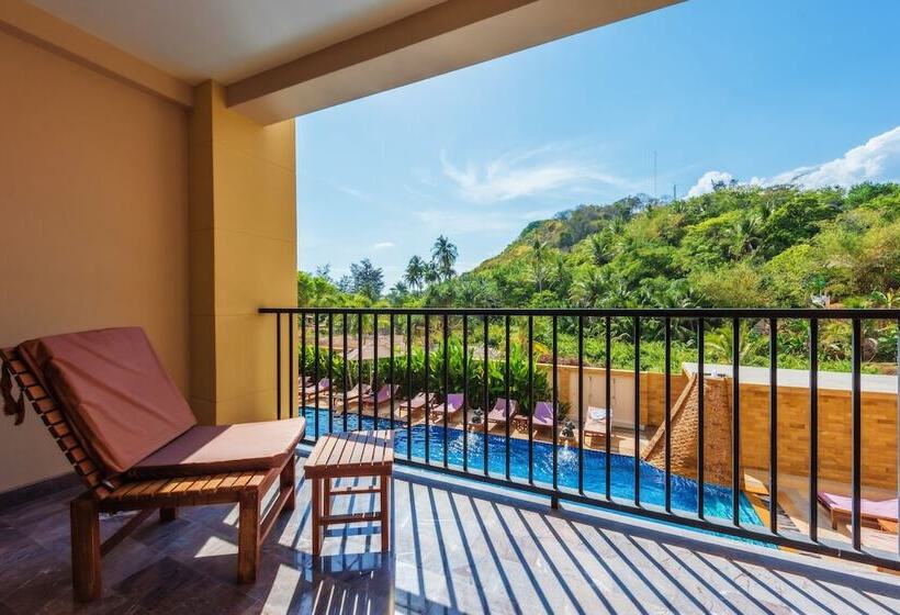 Family Suite, The Windmill Phuket