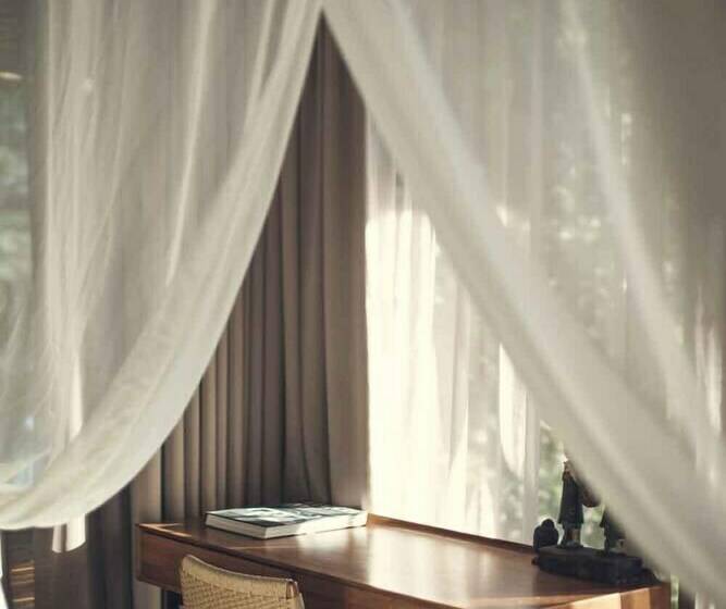 デラックススイートリバービュー, Reddoor Bali