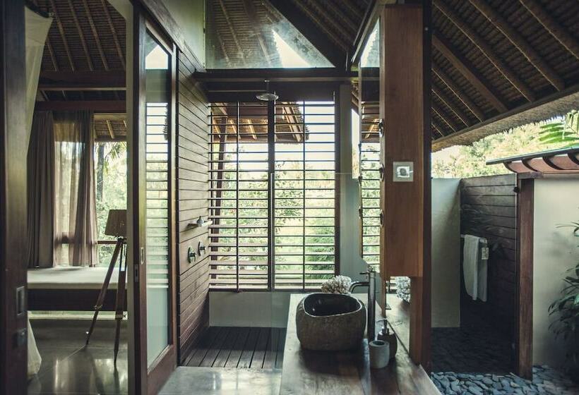 デラックススイートリバービュー, Reddoor Bali