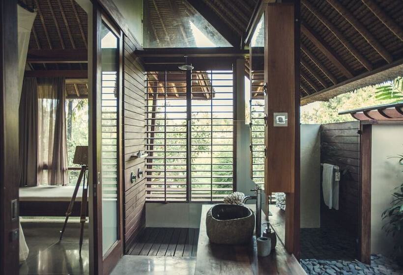 デラックススイート, Reddoor Bali