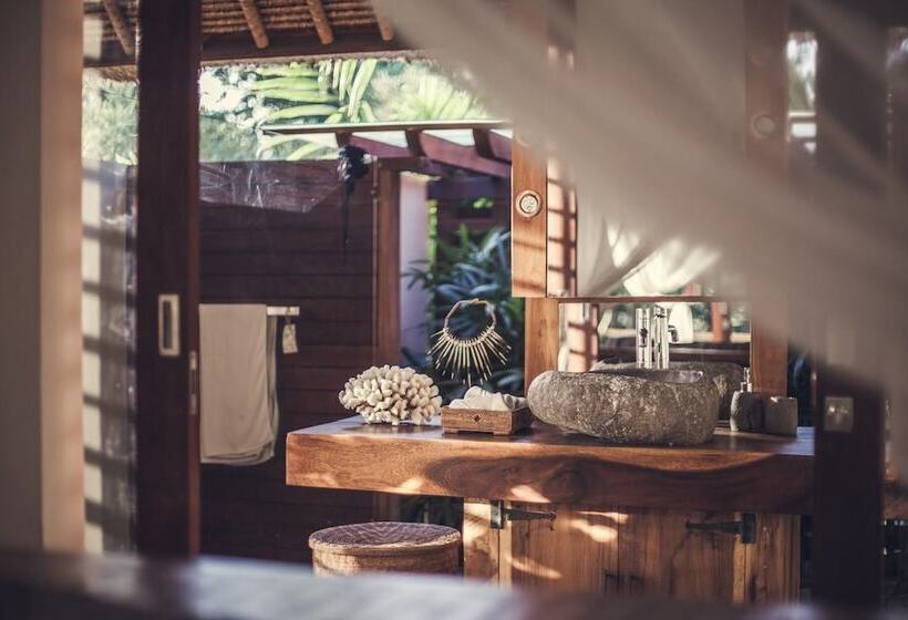デラックススイート, Reddoor Bali