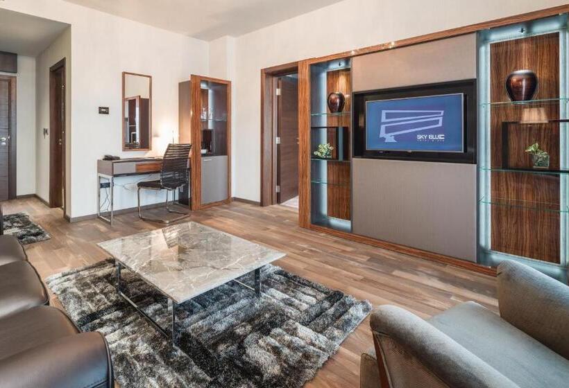 Люкс с Балконом, Sky Blue Hotel & Spa