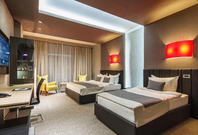 Номер Executive, Sky Blue Hotel & Spa