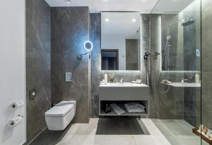 Номер Deluxe Кровать Кинг, Sky Blue Hotel & Spa