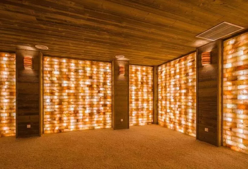 キングサイズベッドのデラックスルーム, Sky Blue Hotel & Spa