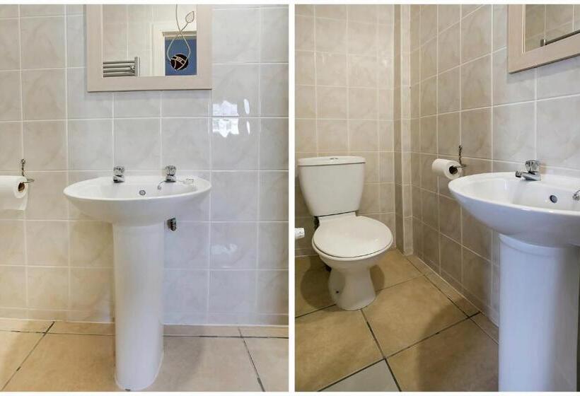 Номер Стандарт, The Custom House Hotel