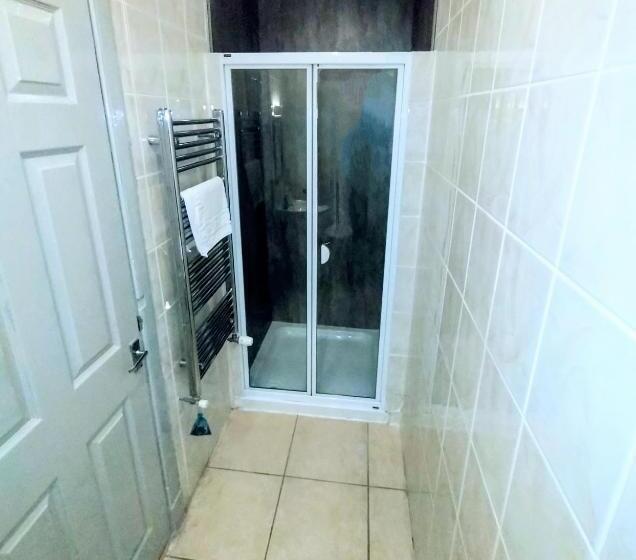 Номер Стандарт, The Custom House Hotel