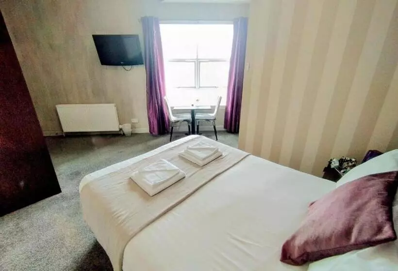 デラックスルーム, The Custom House Hotel