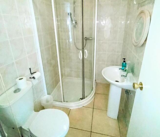 기본룸, The Custom House Hotel