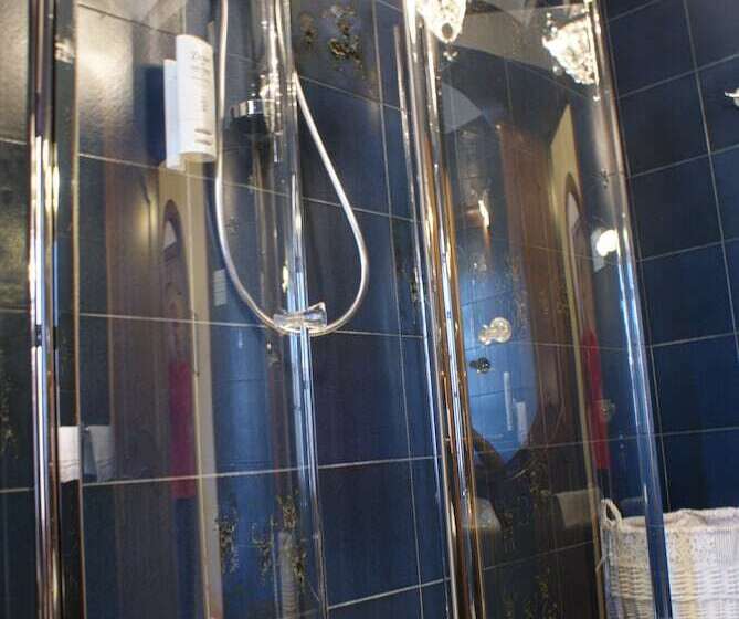 スーペリアトリプルルーム, Villa Diana