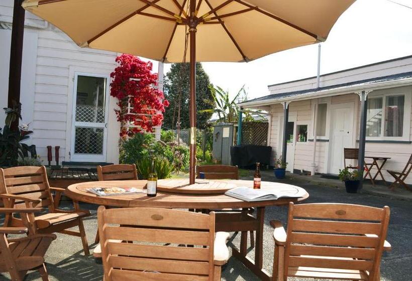 Семейный Номер Совместный Санузел, Braemar House B&b And Yha Hostel