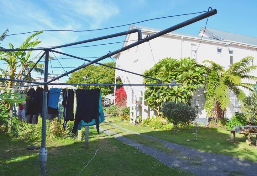 חדר משפחתי חדר אמבטיה משותף, Braemar House B&b And Yha Hostel