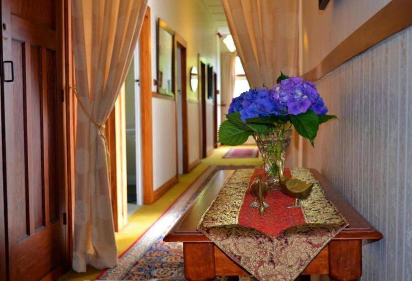 חדר דלוקס יחיד, Braemar House B&b And Yha Hostel