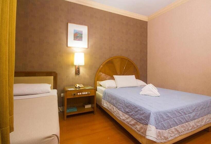 Трехместный Номер Superior, Grand City Hotel Inc