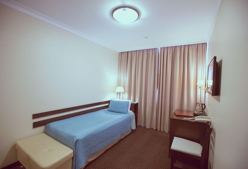 חדר סטנדרט יחיד, Bardin