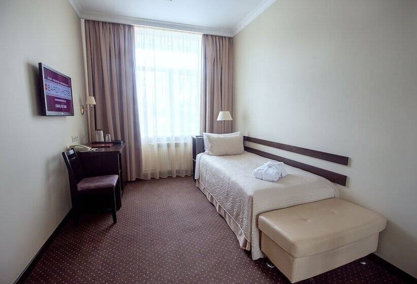 חדר סטנדרט יחיד, Bardin