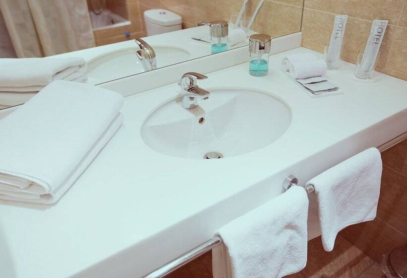 חדר סופריור, Bardin