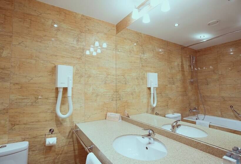 סוויטת ג'וניור, Bardin