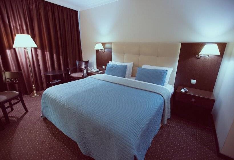 חדר סופריור, Bardin