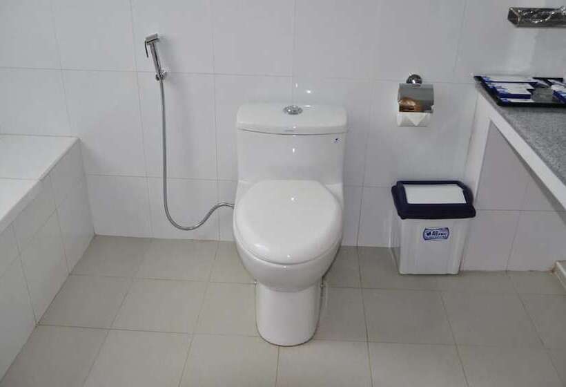 بانگلوی لوکس, Cassiopeia