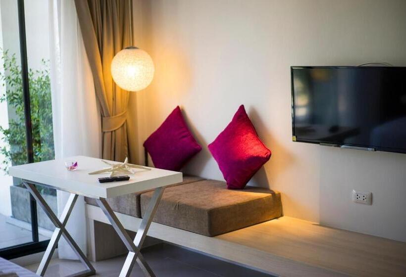 オーシャンビューデラックスルーム, Coral Inn