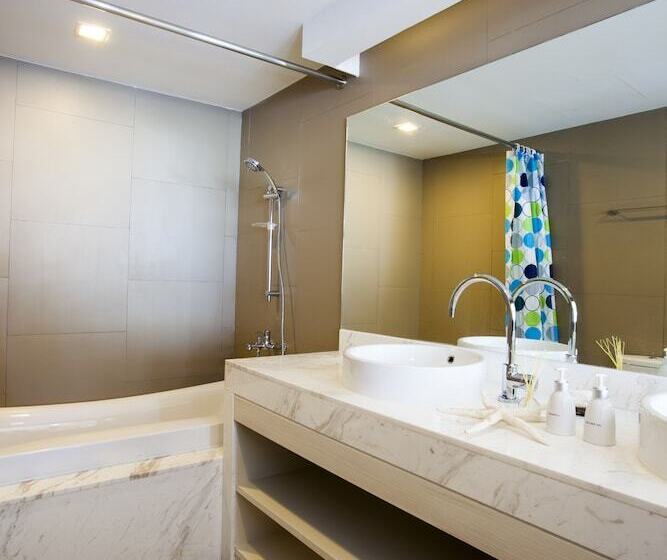 オーシャンビューデラックスルーム, Coral Inn