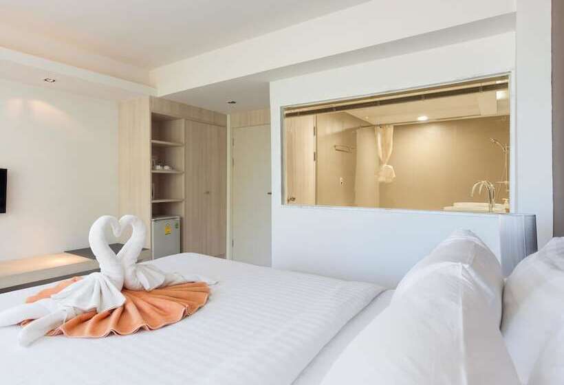 オーシャンビューデラックスルーム, Coral Inn