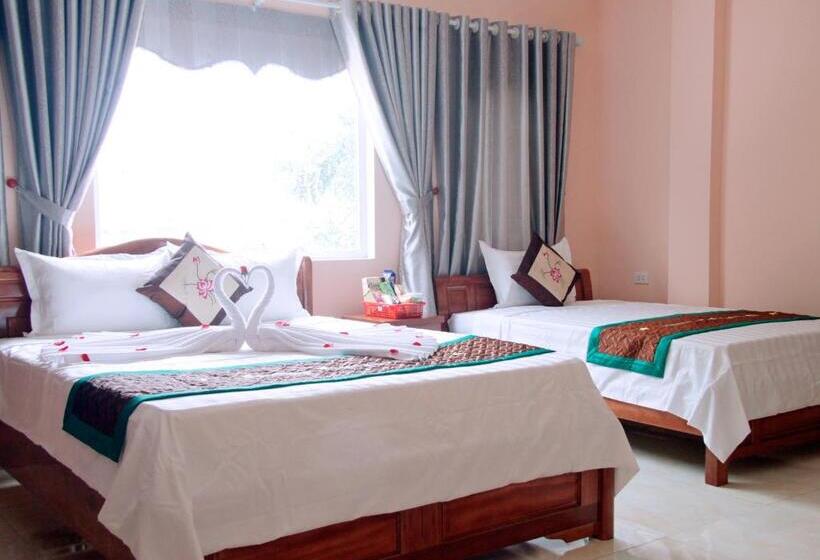 اتاق خانوادگی, Family Transit