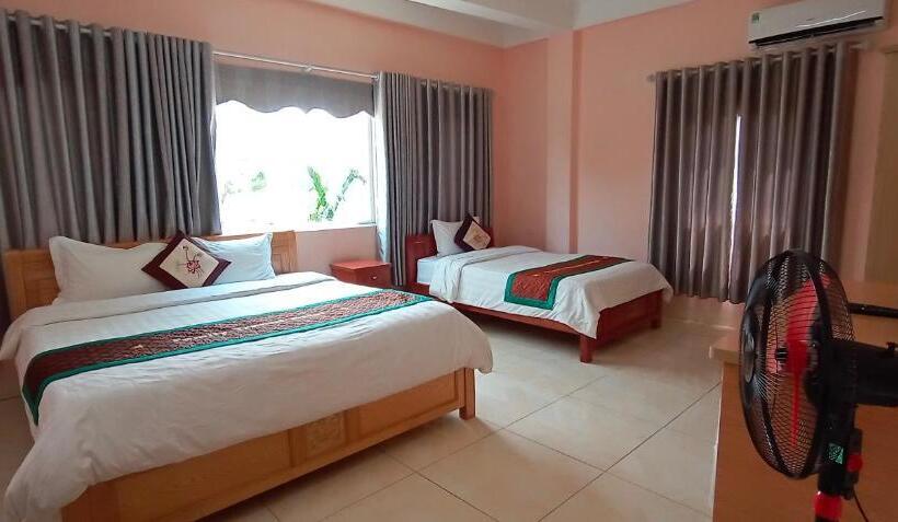 اتاق خانوادگی, Family Transit