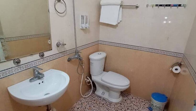 اتاق استاندارد, Family Transit