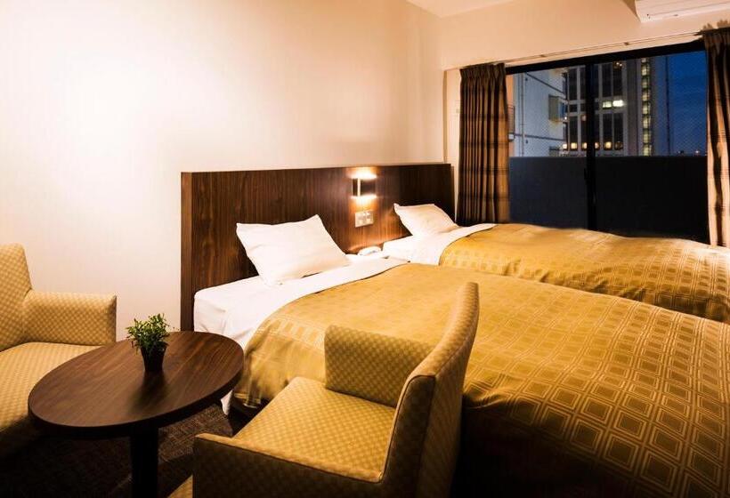 اتاق استاندارد, Kansai Airport First