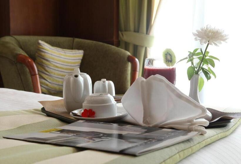 اتاق استاندارد, Helnan Landmark