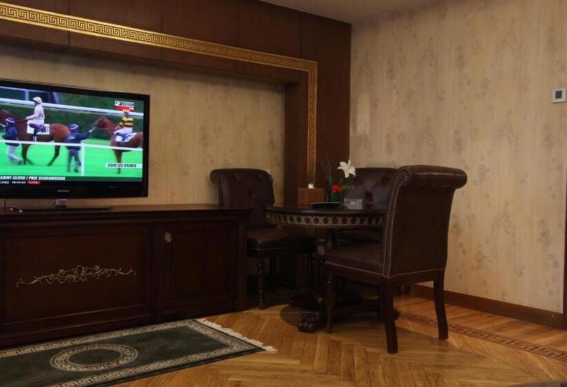 سوییت, Helnan Landmark