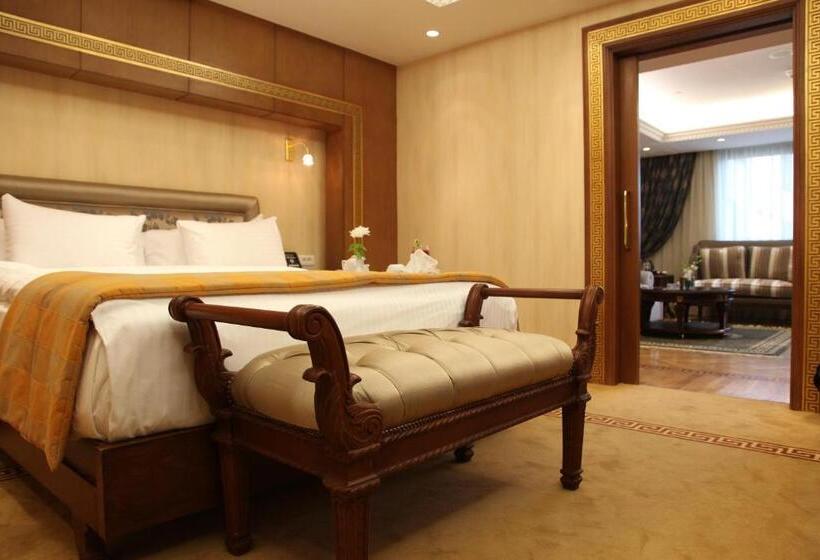 سوییت, Helnan Landmark