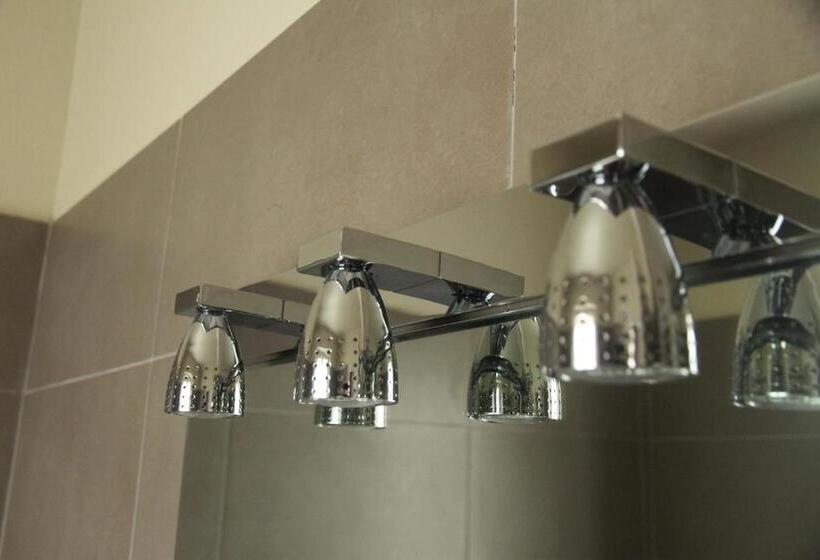 舒适型房间, Hôtel Spa Piscine Le Petit Castel Beuzeville Honfleur