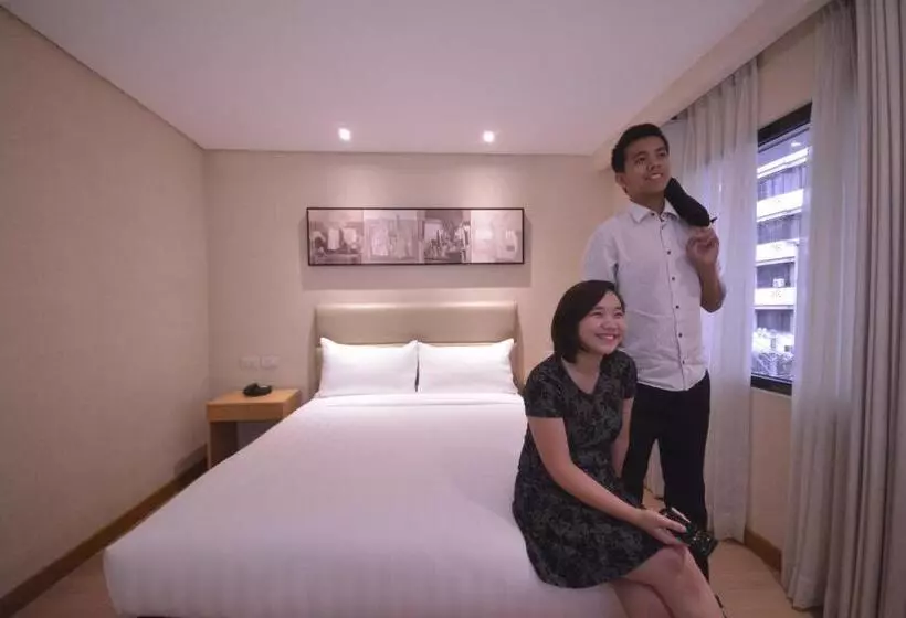 سوییت, Jinjiang Inn   Ortigas