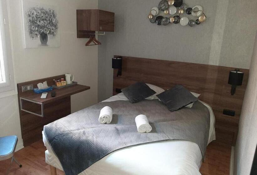 标准间, Le Rochegude