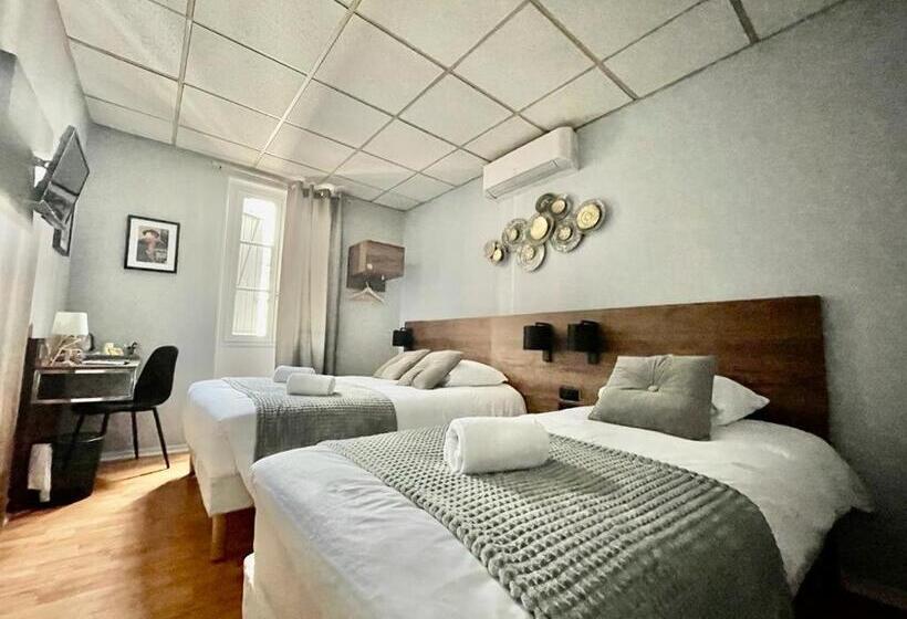 标准三人间, Le Rochegude