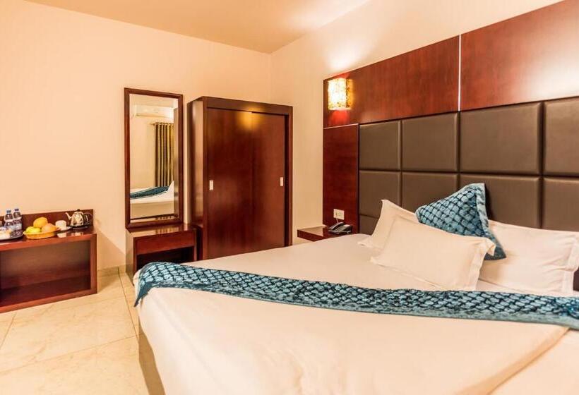 سوئیت با وان آب گرم, Novotel Lubumbashi