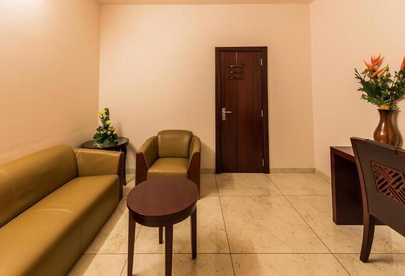 سوئیت با وان آب گرم, Novotel Lubumbashi