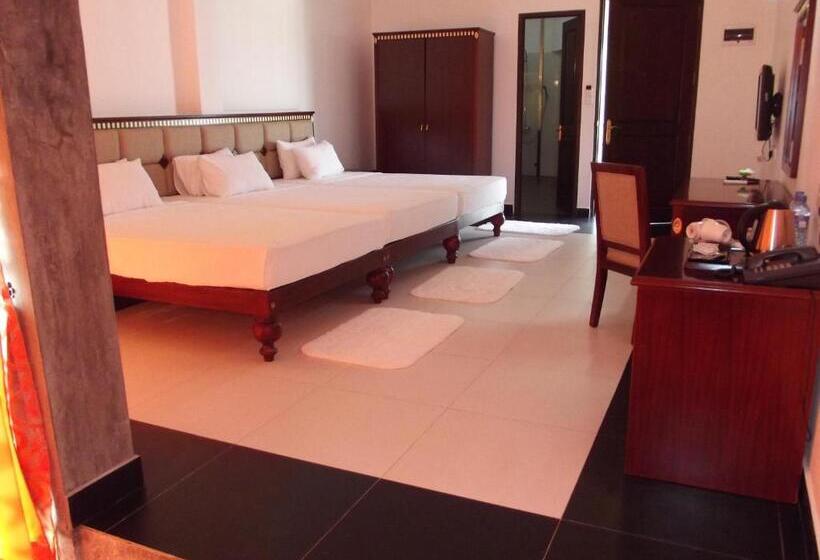 デラックスルーム, Marina Beach Passikudah