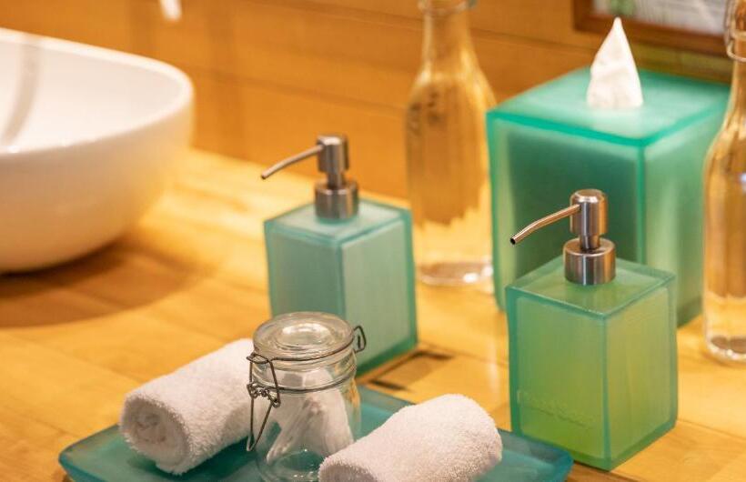 Standard Room Pool View