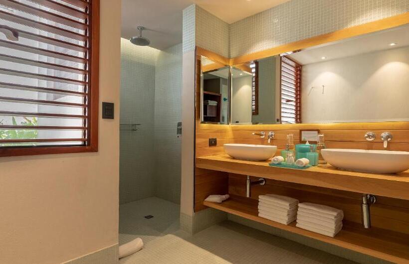 Standard Room Side Sea View